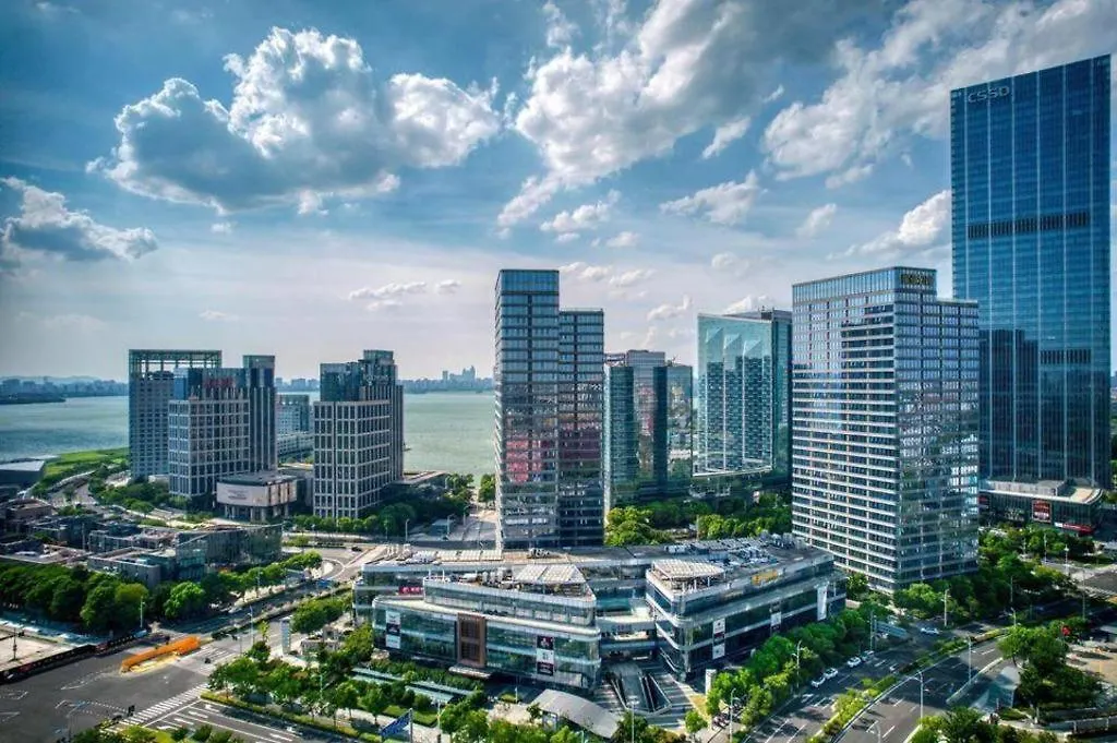 Iu Hotel Suzhou Dusu Lake Yueliangwan Metro Station Mudu